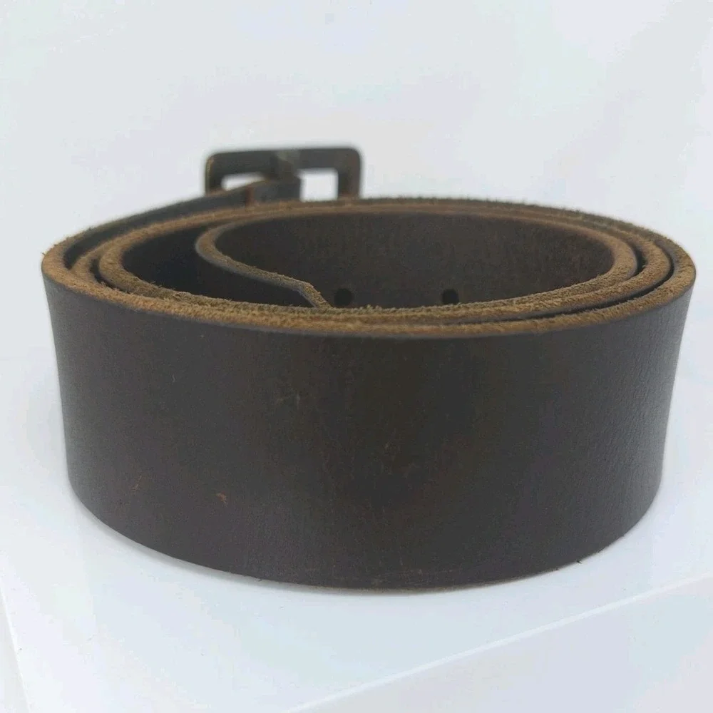 Genuine Leather Classic Belt Size Medium (34/36) Adjustable 31